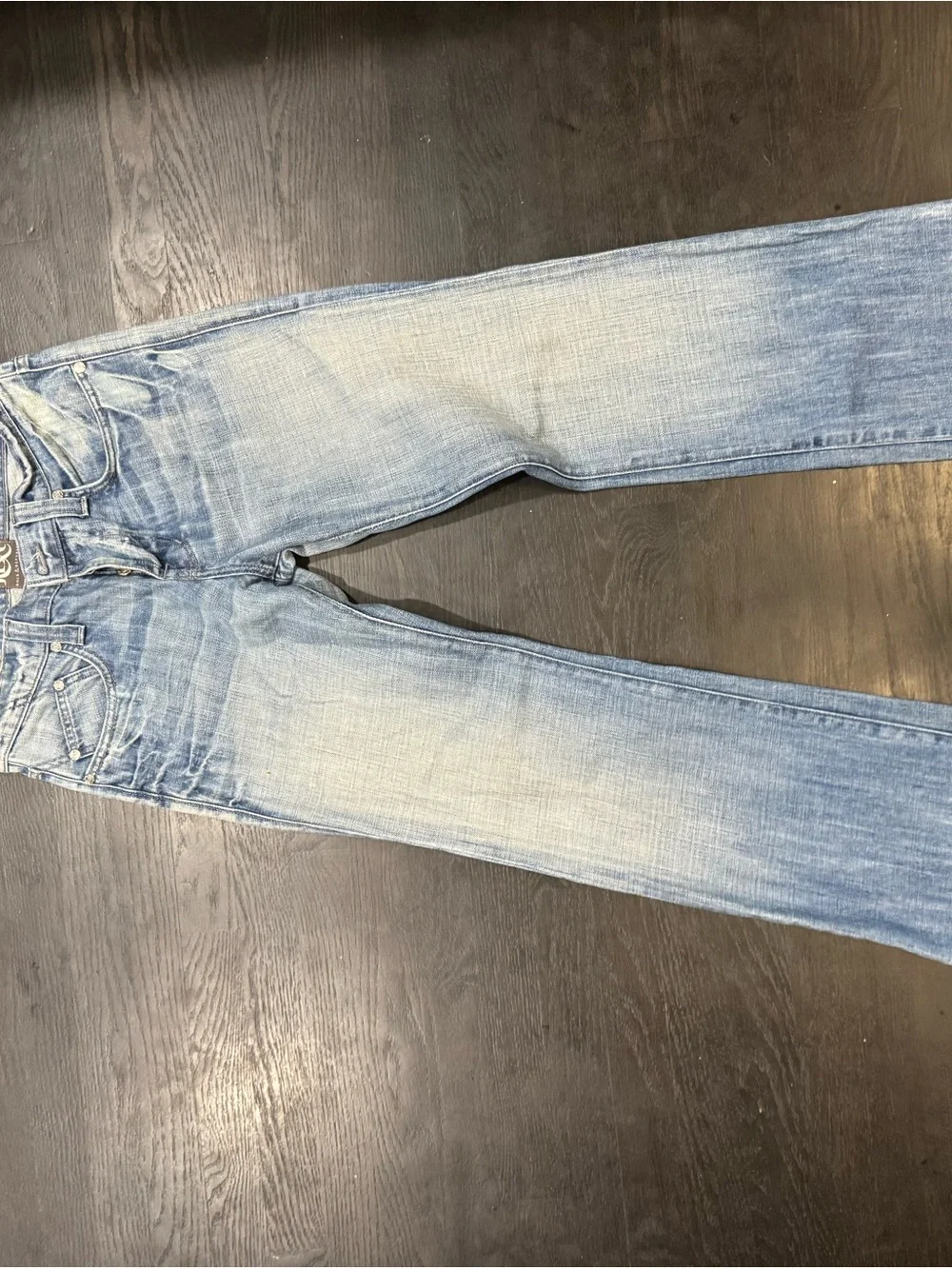 Rock & Republic Light Blue Embroidered Back Pocket Bootcut Jeans
